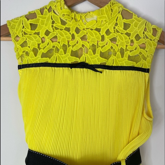 Women's Yellow Tiered Floral Maxi Dress Size Small - Picture 9 of 12